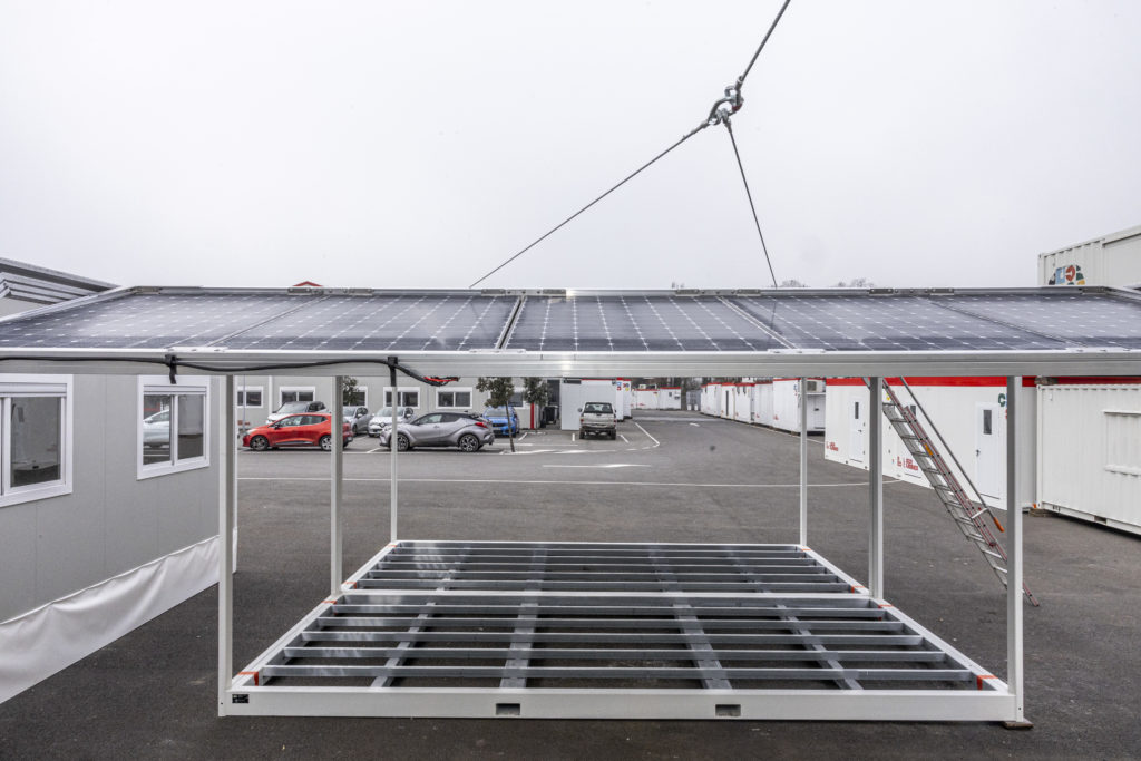Panneaux-photovoltaiques-cuisine-modulaire