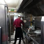 belin-beliet-korian-chef-cuisine-mobile-module-cuisson