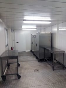 cuisine-mobile-la-queue-lez-yvelines-stockage-froid-intermediaire