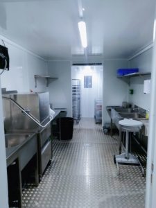 cuisine-temporaire-locacuisines-fonsorbes-laverie