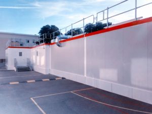 villepreux-cuisine-provisoire-by-locacuisines-vue-salle-exterieure